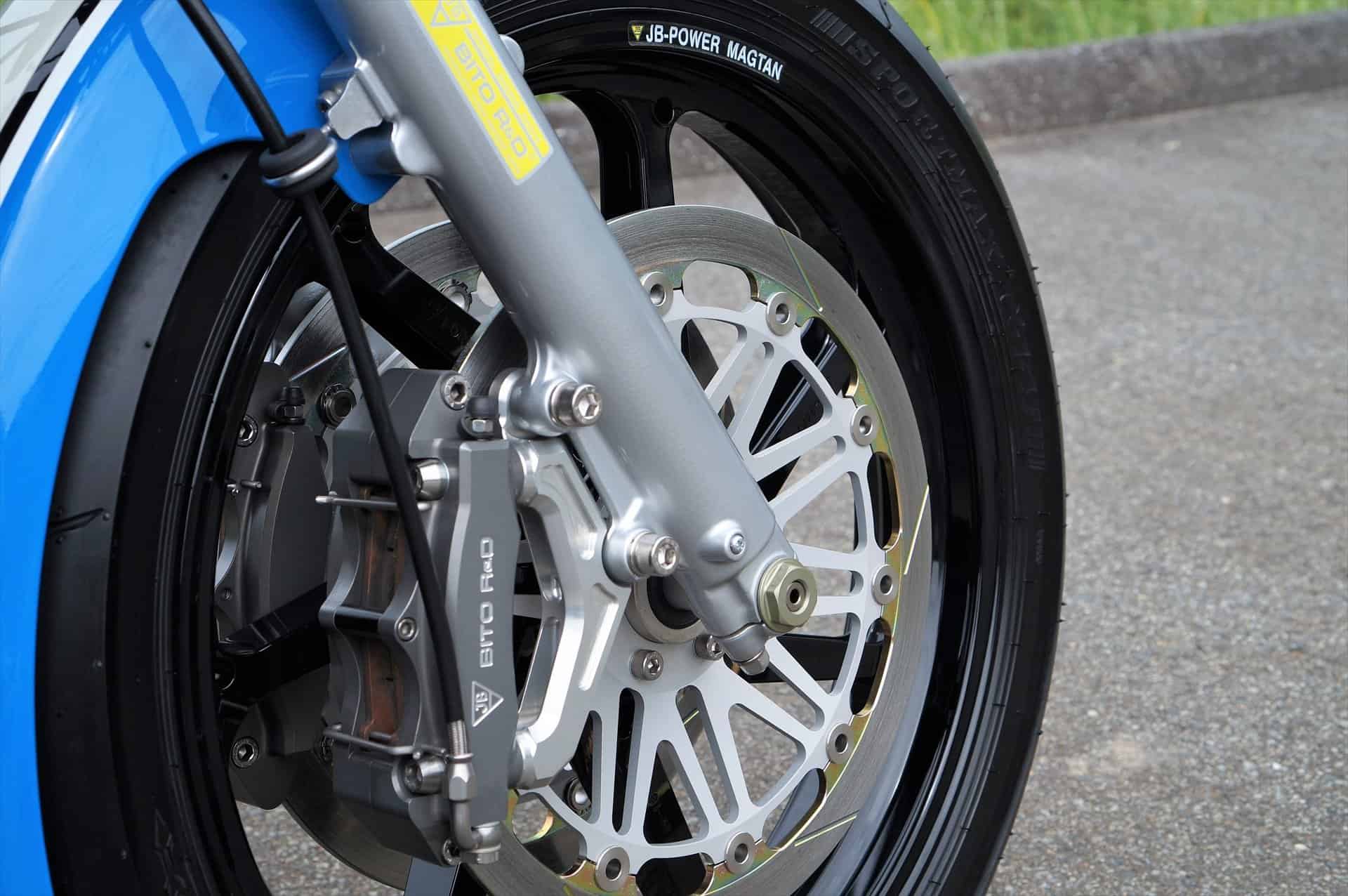 GS1000S_フロント_Front_2 (1)