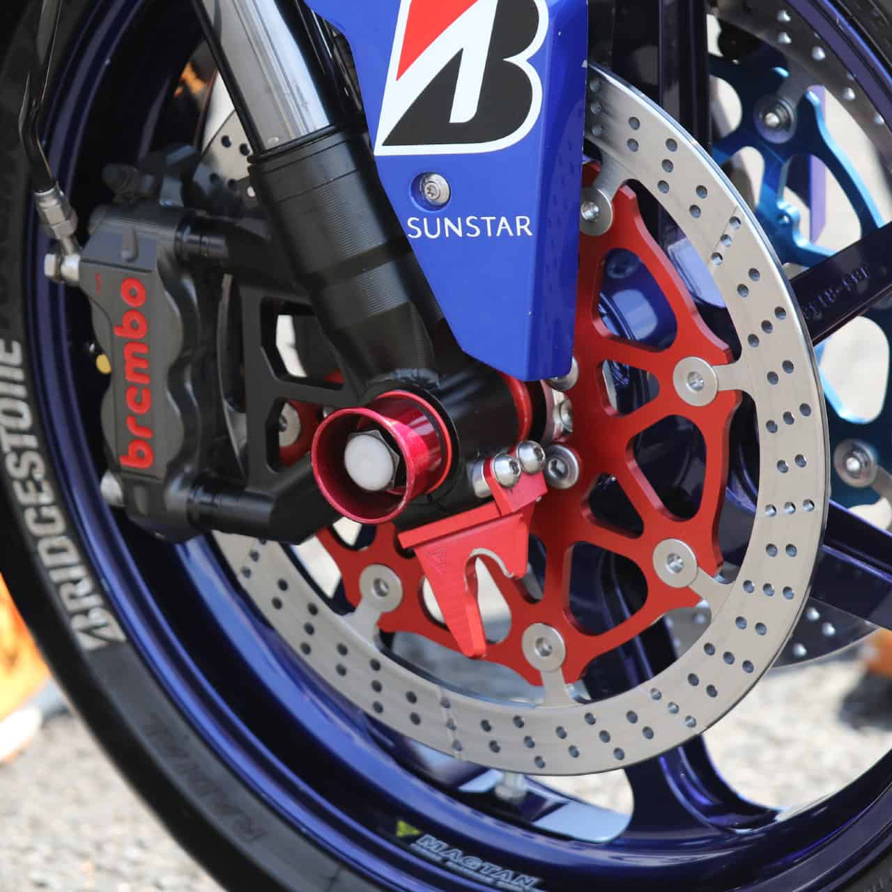 S1000RR_トラス_Tras_フロントまわり_Around_Front_1280x1280px