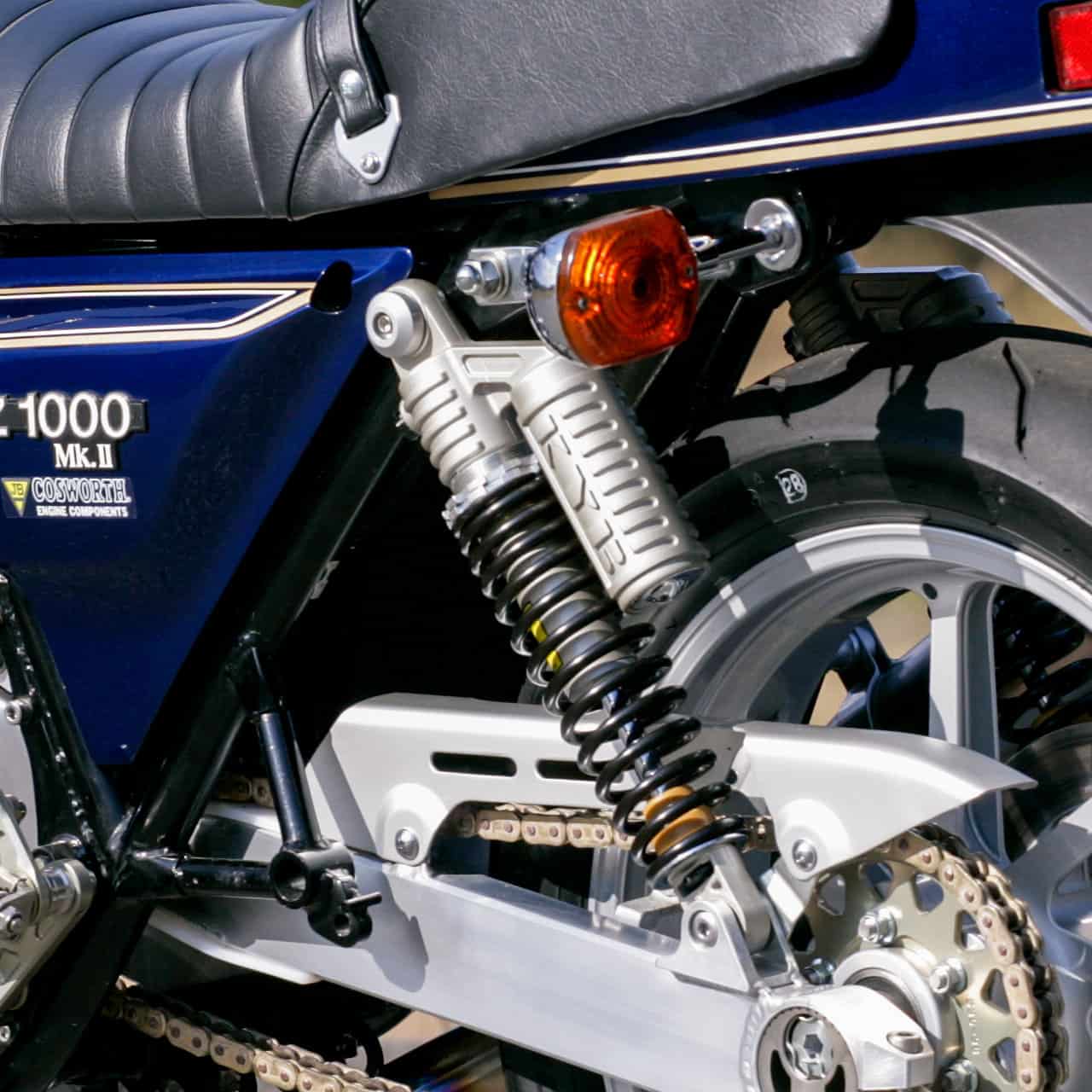 Z1000MK2_レイダウン_Lay_Down_1280x1280px