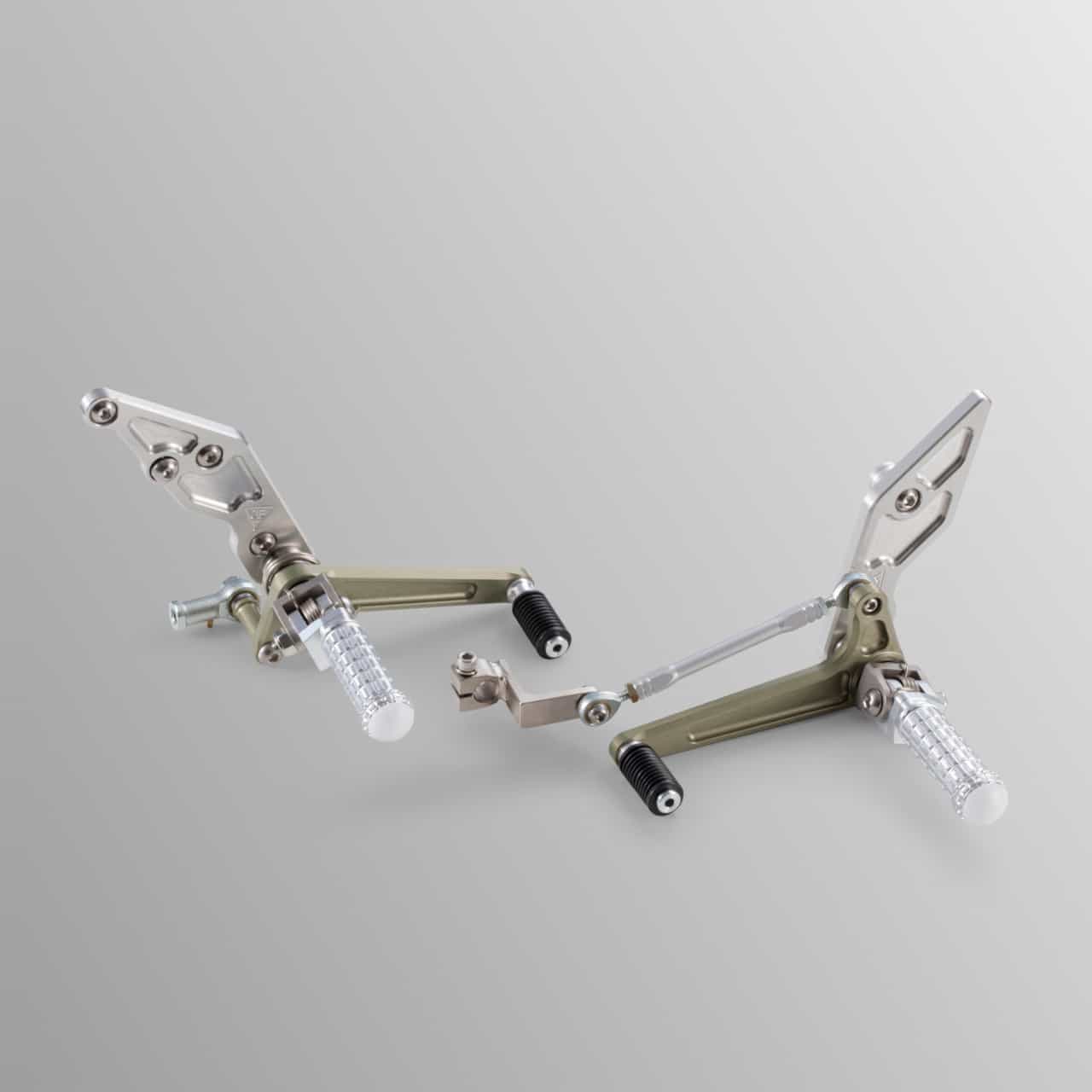 ステップ_Rear_Set_ZRX1100_シルバー_Silver_可倒式_アルミ_Flexible_Aluminum_1280x1280px (1)